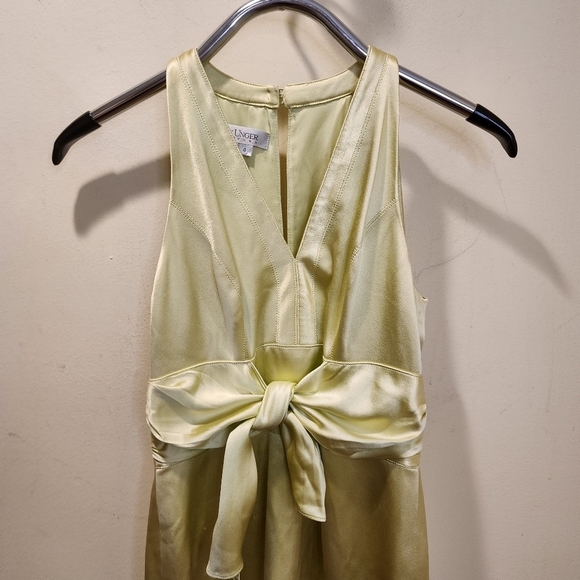 Kay Unger New York lime  100% silk body con sleeveless dress size 4 - Picture 3 of 13